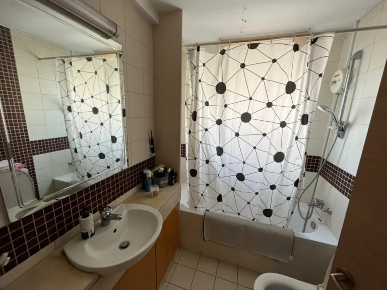 2 Bedroom Apartment for Rent in Germasogeia, Limassol District