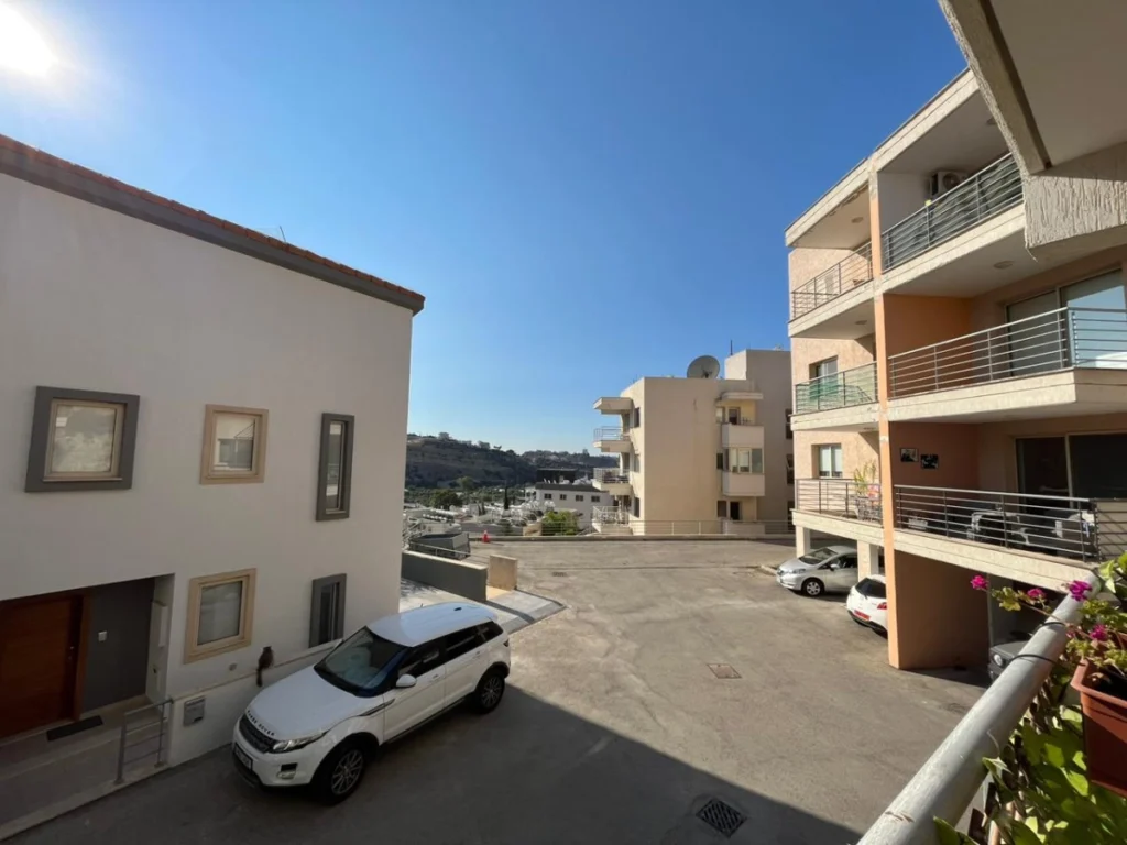 2 Bedroom Apartment for Rent in Germasogeia, Limassol District