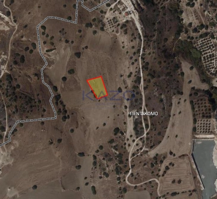 1,338m² Plot for Sale in Monagroulli, Limassol District