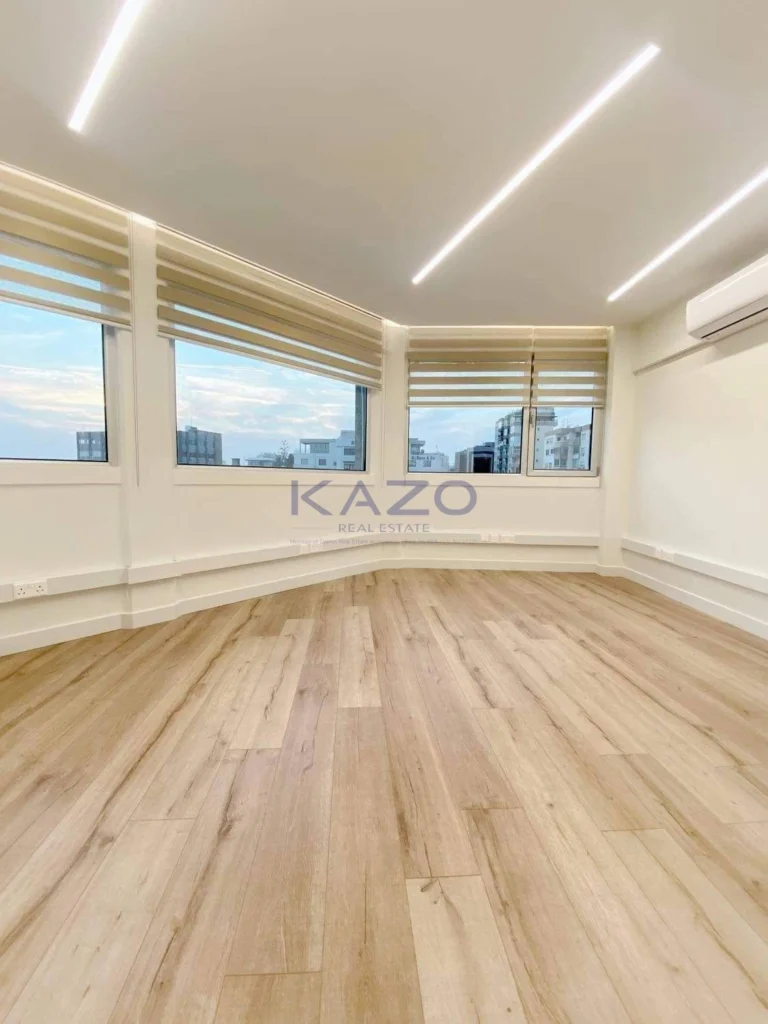72m² Office for Rent in Limassol District