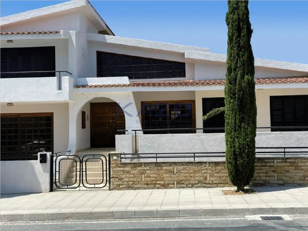 3 Bedroom House for Sale in Limassol – Agia Fyla