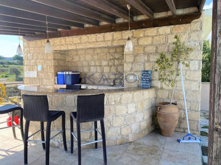 4 Bedroom House for Sale in Parekklisia, Limassol District