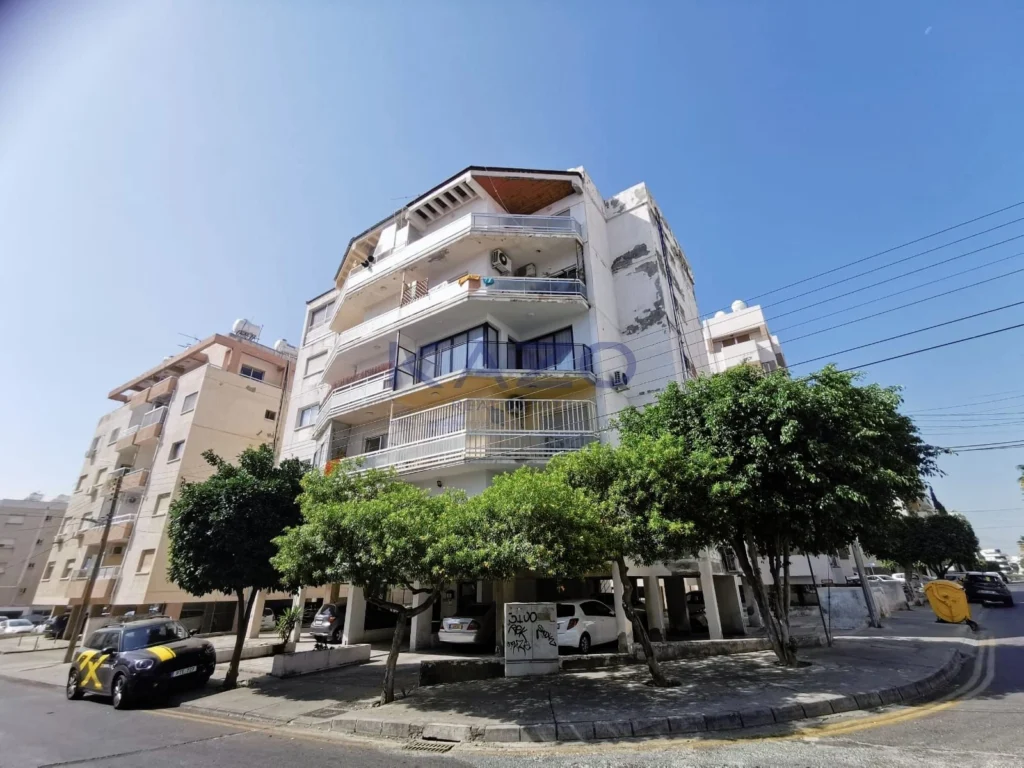 2 Bedroom Apartment for Sale in Limassol – Neapolis