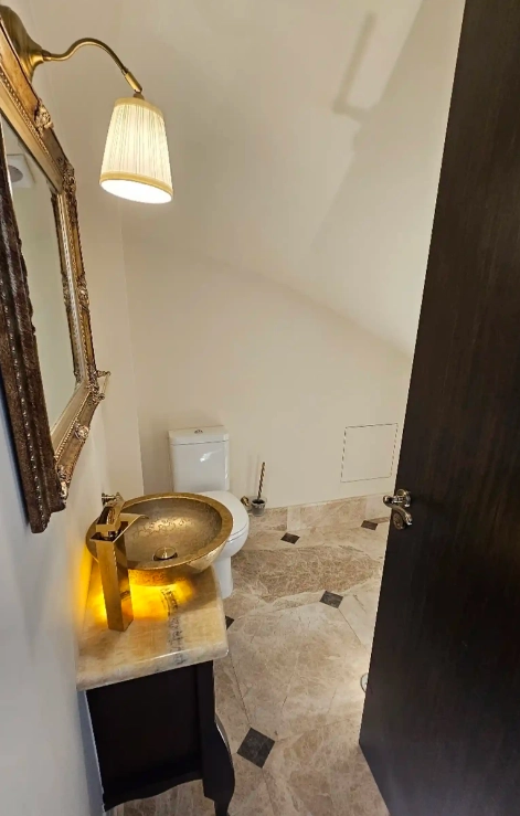 Дом с 3 спальнями в аренду в Лимассоле