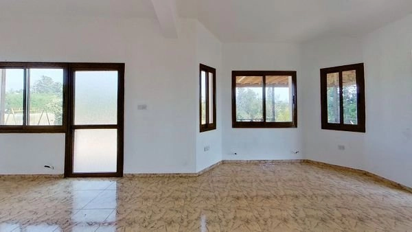 4 Bedroom House for Sale in Kissonerga, Paphos District
