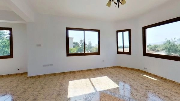 4 Bedroom House for Sale in Kissonerga, Paphos District
