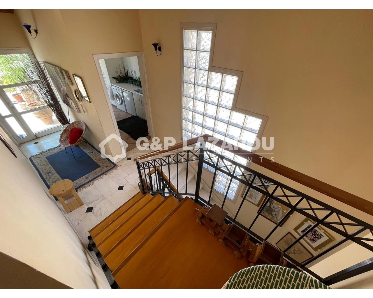 3 Bedroom Apartment for Rent in Limassol – Petrou kai Pavlou