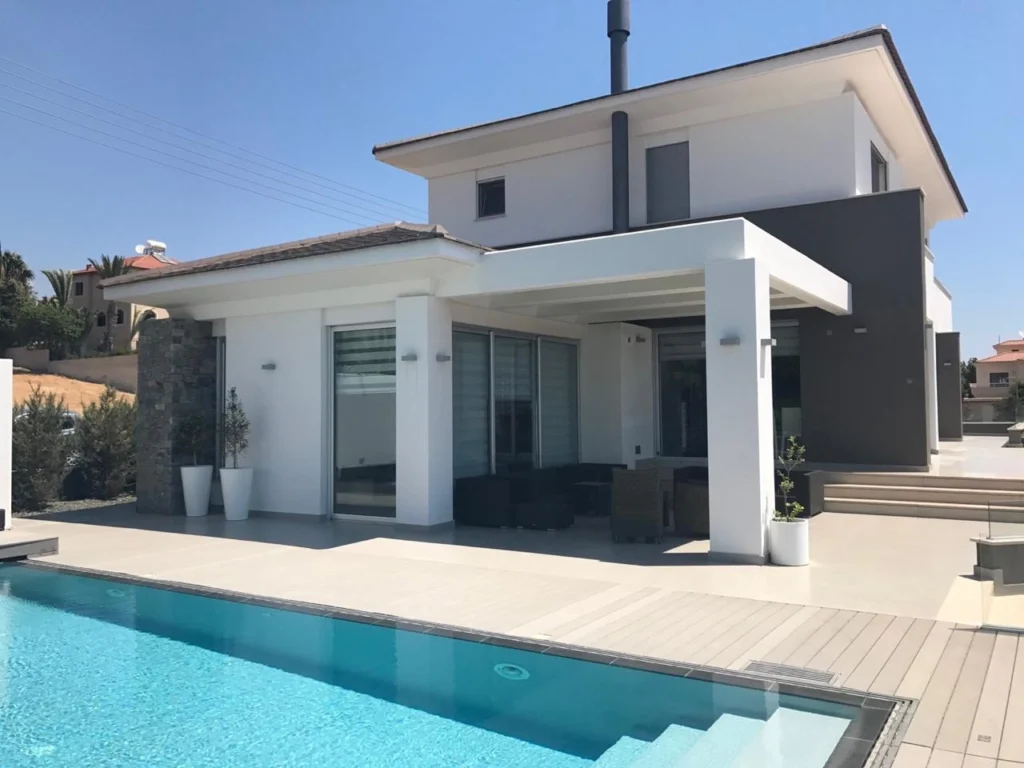 6+ Bedroom House for Rent in Germasogeia, Limassol District