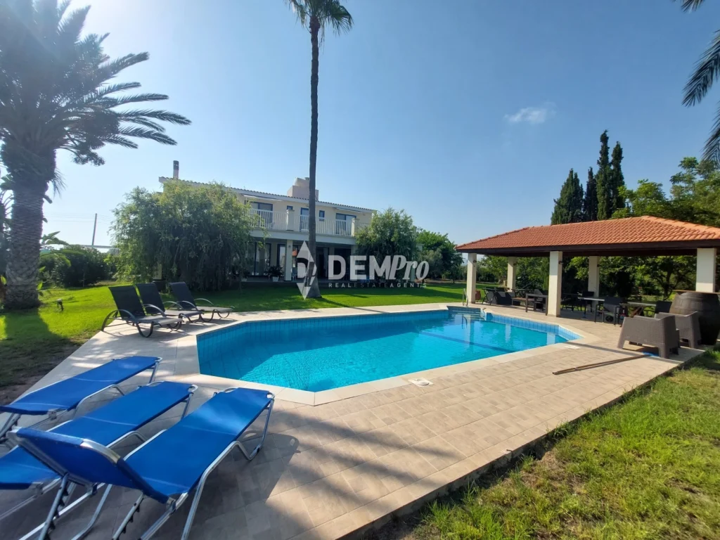5 Bedroom House for Sale in Timi, Paphos District