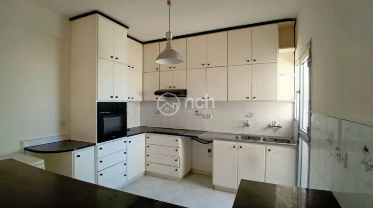 3 Bedroom Apartment for Sale in Limassol – Mesa Geitonia