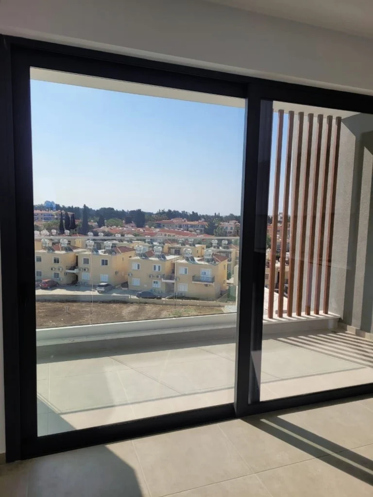 2 Bedroom Apartment for Sale in Paphos – Universal