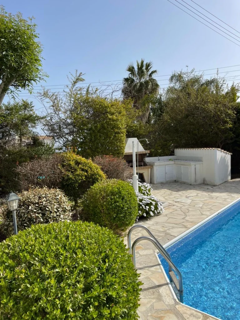 3 Bedroom House for Sale in Neo Chorio Pafou, Paphos District