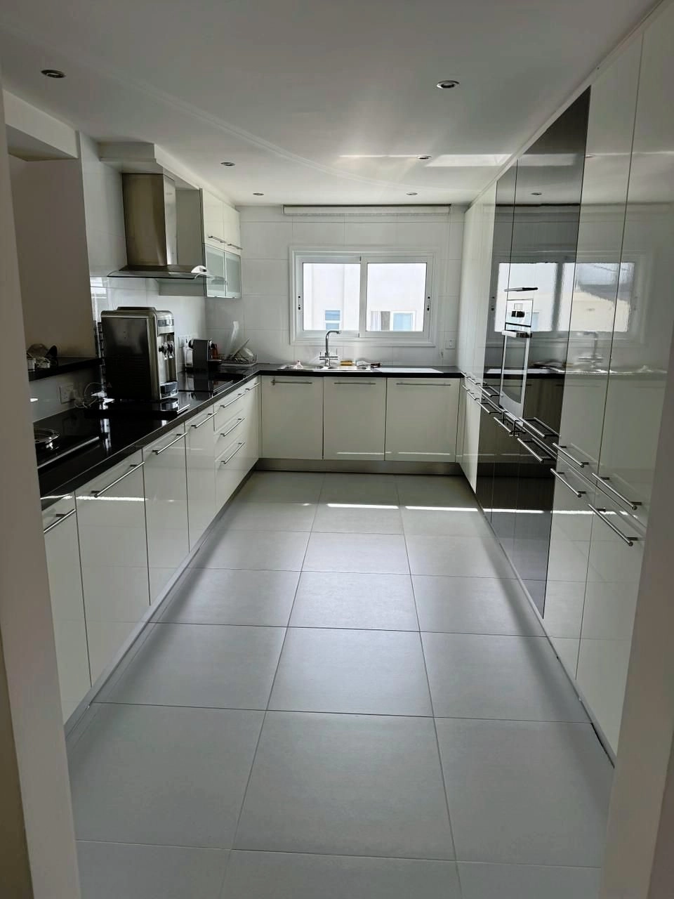 3 Bedroom Apartment for Rent in Limassol – Agia Zoni