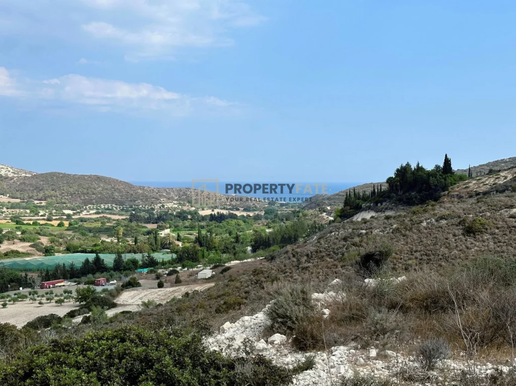 3,679m² Plot for Sale in Pentakomo, Limassol District