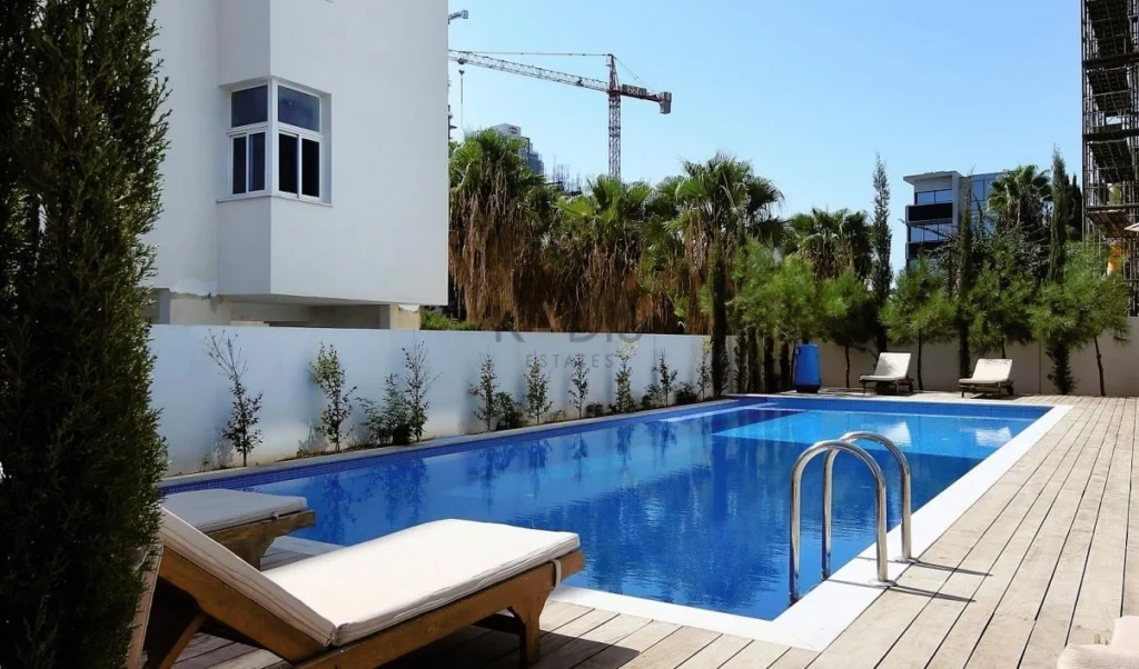 2 Bedroom Apartment for Sale in Limassol – Mesa Geitonia