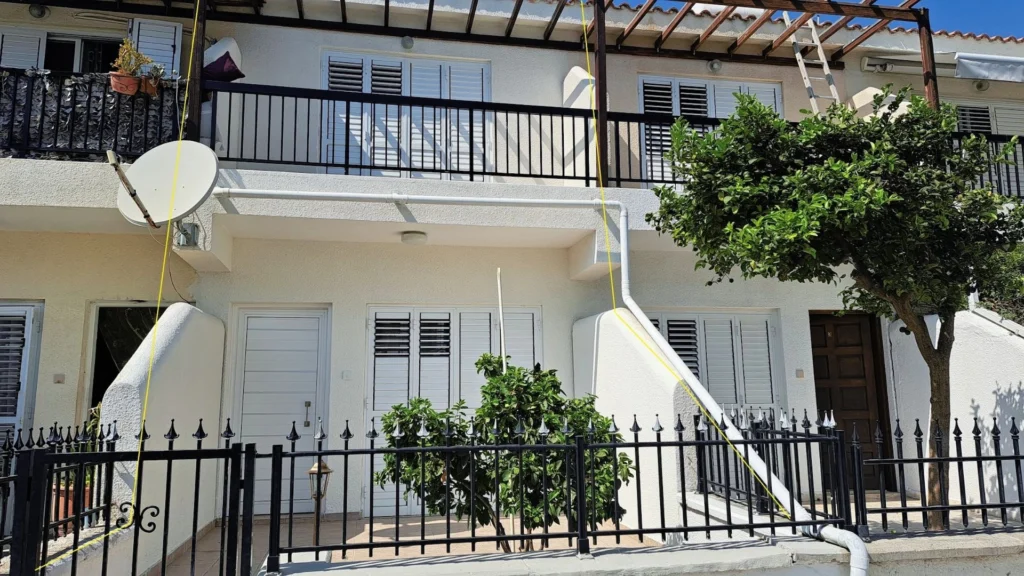 2 Bedroom House for Rent in Paphos District