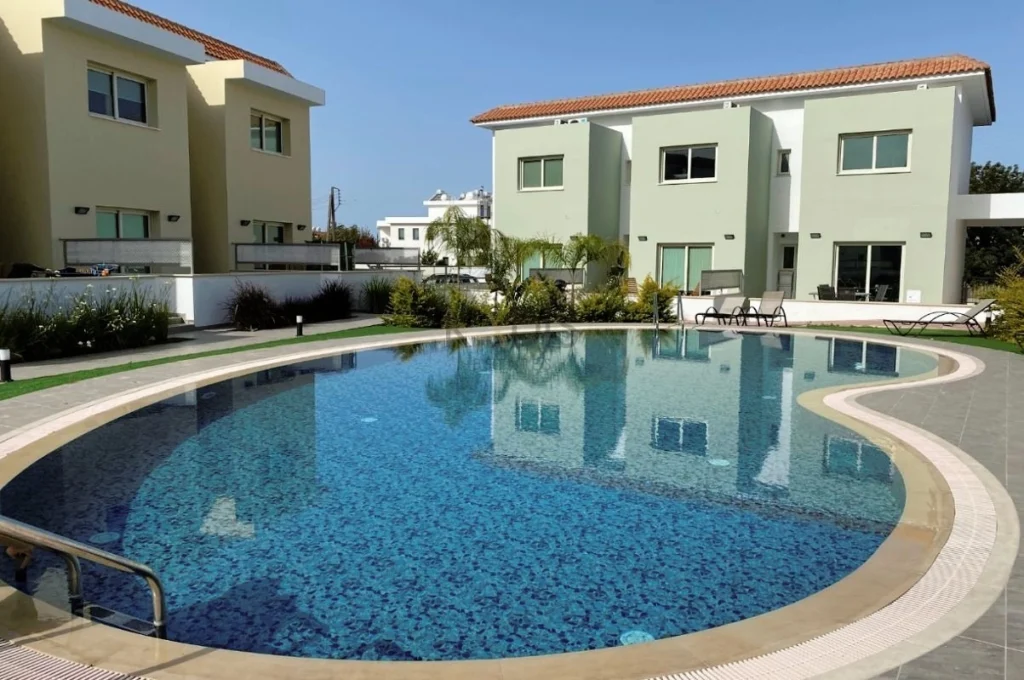 2 Bedroom House for Sale in Erimi, Limassol District