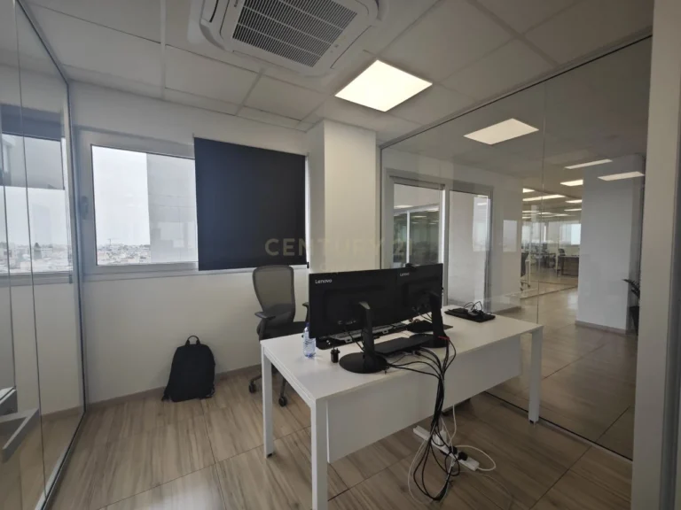 500m² Office for Rent in Limassol District