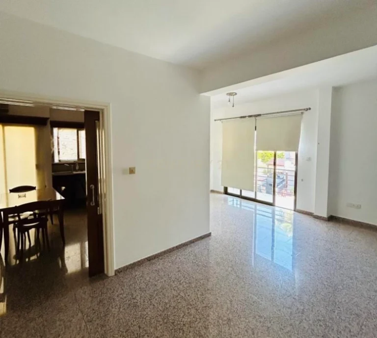 3 Bedroom Apartment for Rent in Limassol – Mesa Geitonia