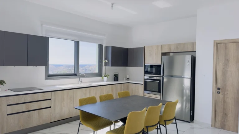 3 Bedroom Apartment for Rent in Germasogeia, Limassol District