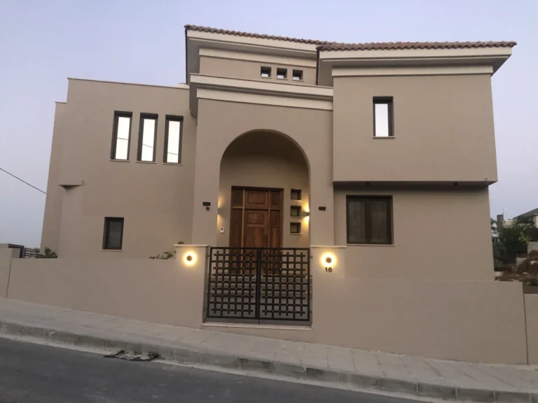 4 Bedroom House for Sale in Agios Tychonas, Limassol District