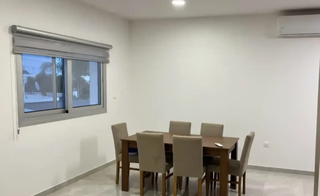 3 Bedroom Apartment for Rent in Kato Polemidia, Limassol District