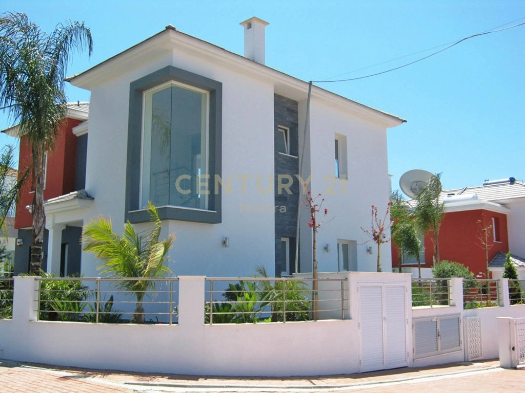 6+ Bedroom House for Sale in Pyrgos Lemesou, Limassol District