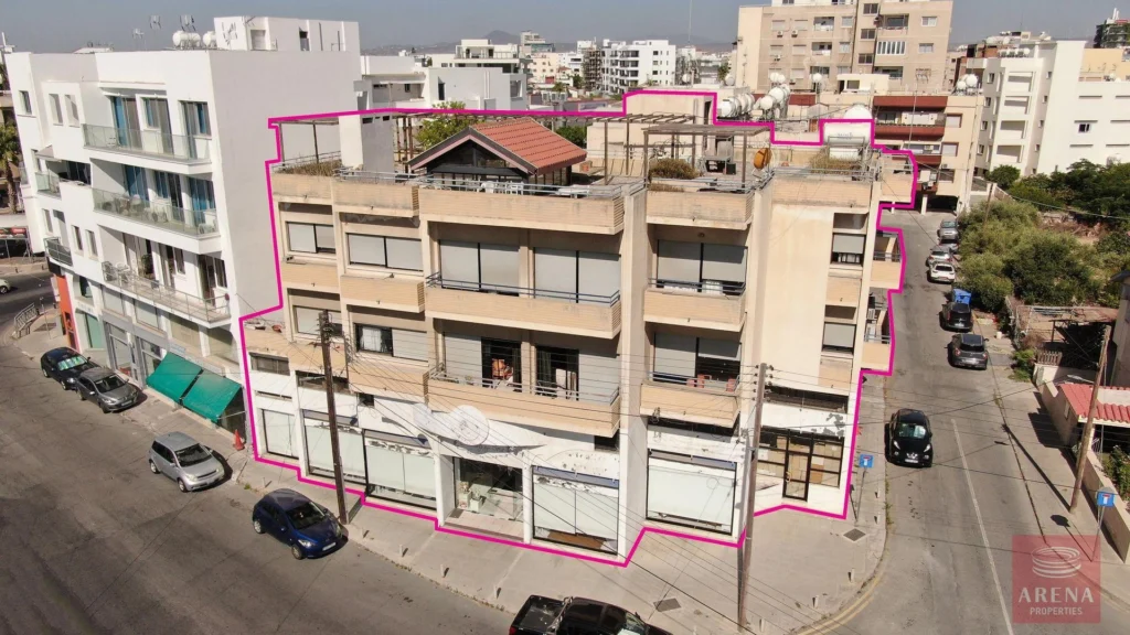 712m² Building for Sale in Larnaca – Sotiros