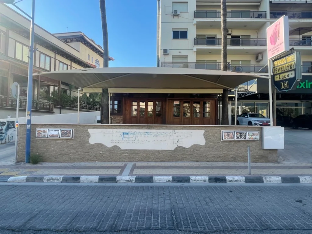 80m² Commercial for Sale in Agios Tychonas, Limassol District