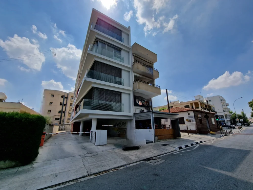 2 Bedroom Apartment for Sale in Strovolos, Nicosia District