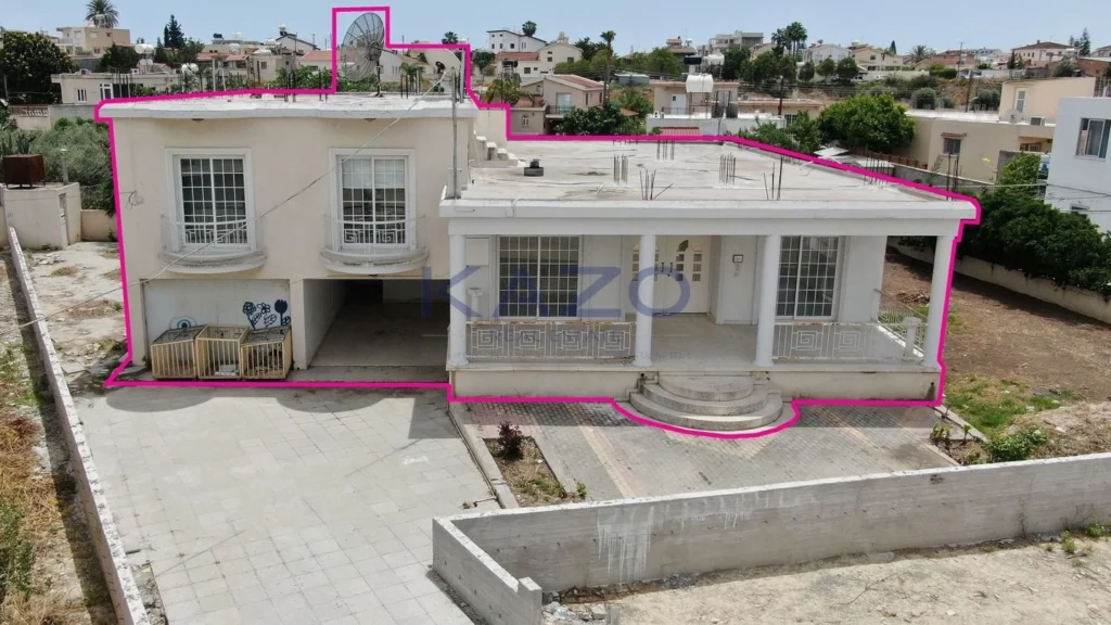 3 Bedroom House for Sale in Aradippou, Larnaca District