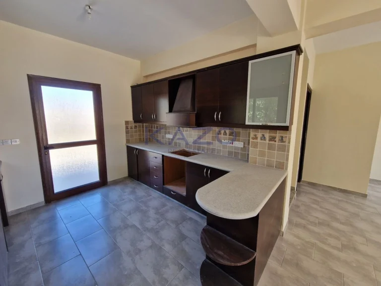 4 Bedroom House for Sale in Ineia, Paphos District