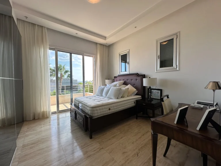 5 Bedroom House for Sale in Agios Tychonas, Limassol District