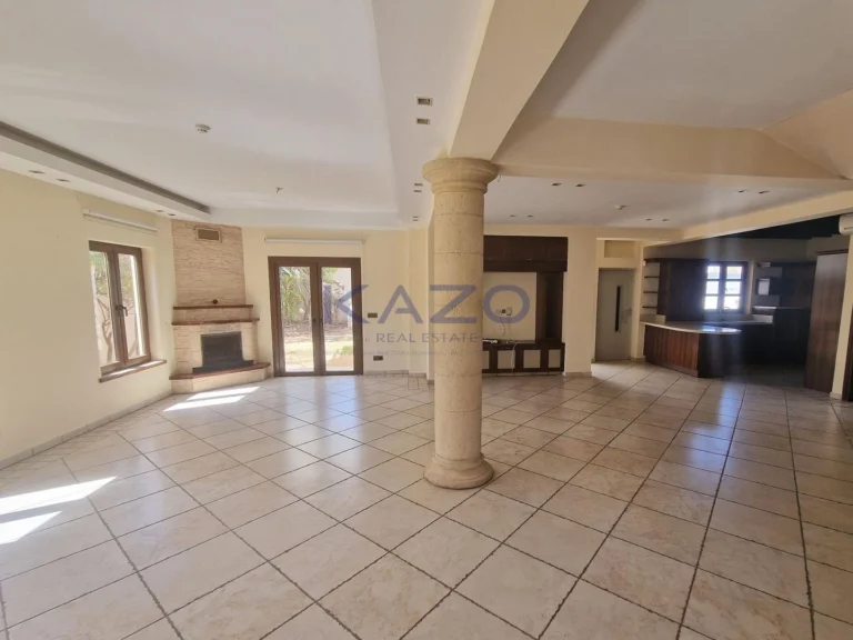 5 Bedroom House for Sale in Tseri, Nicosia District