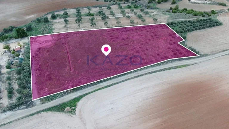 8,938m² Plot for Sale in Latsia, Nicosia District