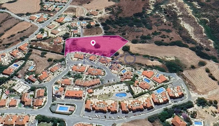 5,352m² Plot for Sale in Pissouri, Limassol District