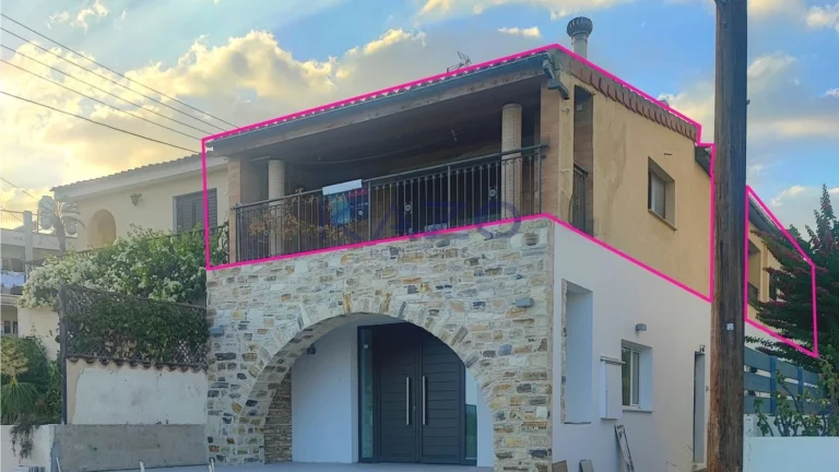 Cheap Houses and Villas for Sale Larnaca up to 200000 euro