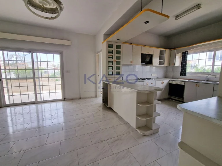 3 Bedroom House for Sale in Aradippou, Larnaca District