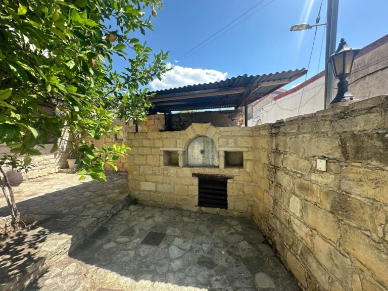 3 Bedroom House for Sale in Salamiou, Paphos District