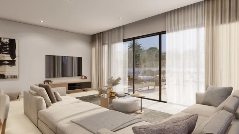 3 Bedroom House for Sale in Sea Caves, Paphos District