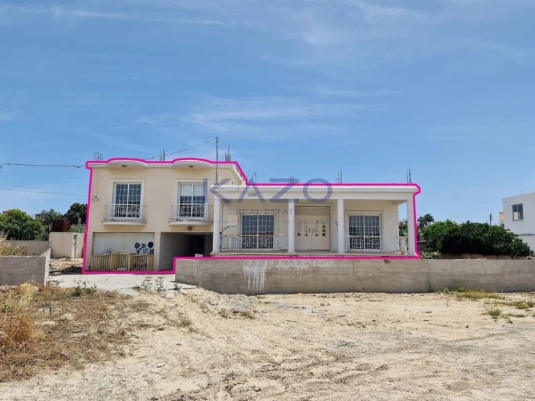 Cheap Houses and Villas for Sale Larnaca up to 300000 euro