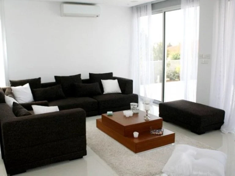 4 Bedroom House for Sale in Ypsonas, Limassol District