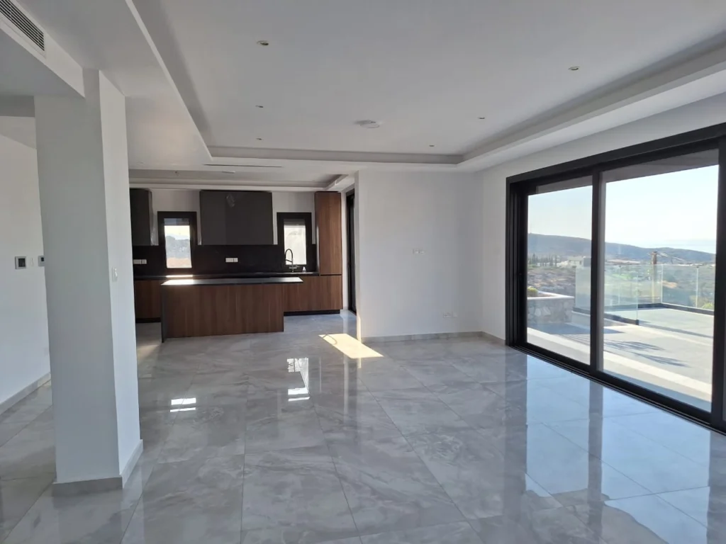 4 Bedroom House for Sale in Parekklisia, Limassol District