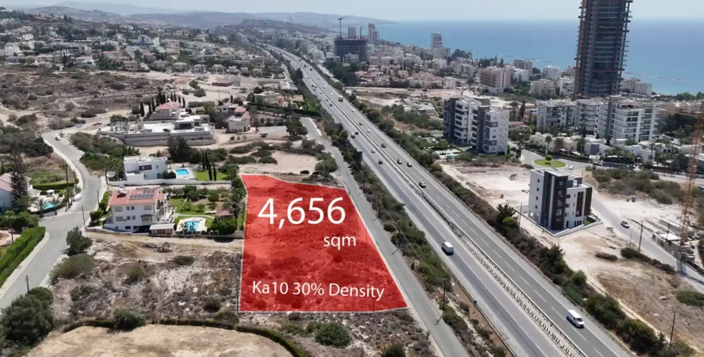 4,656m² Plot for Sale in Agios Tychonas, Limassol District