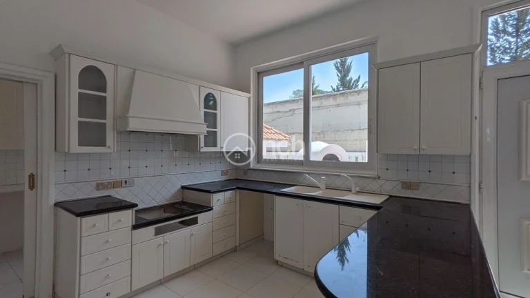 3 Bedroom House for Sale in Engomi, Nicosia District