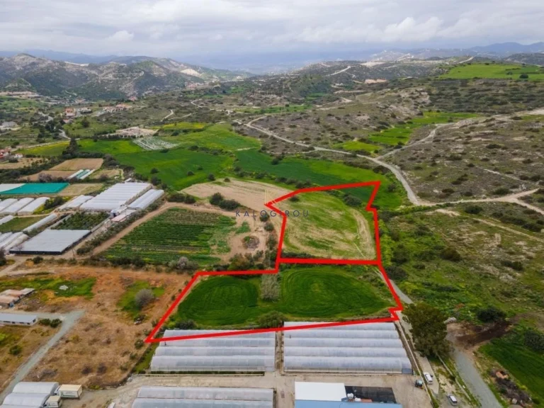 12,376m² Plot for Sale in Kalavasos, Larnaca District