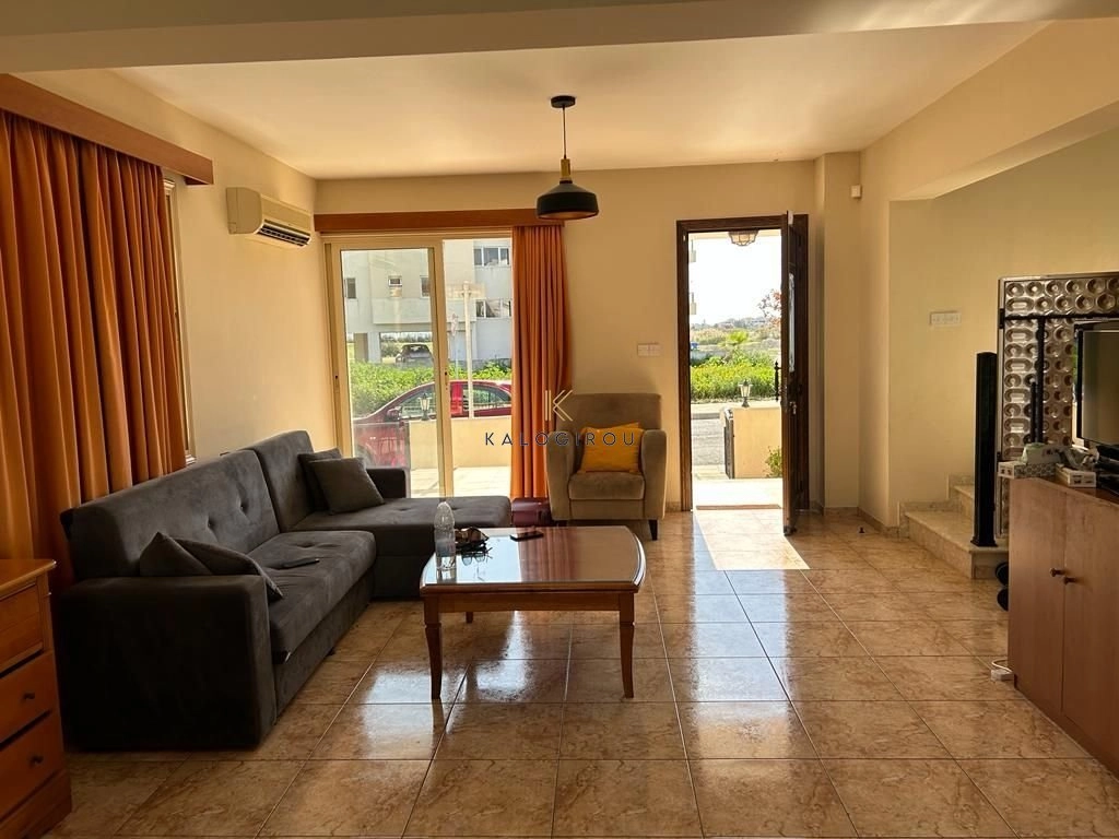 3 Bedroom House for Sale in Livadia Larnakas, Larnaca District