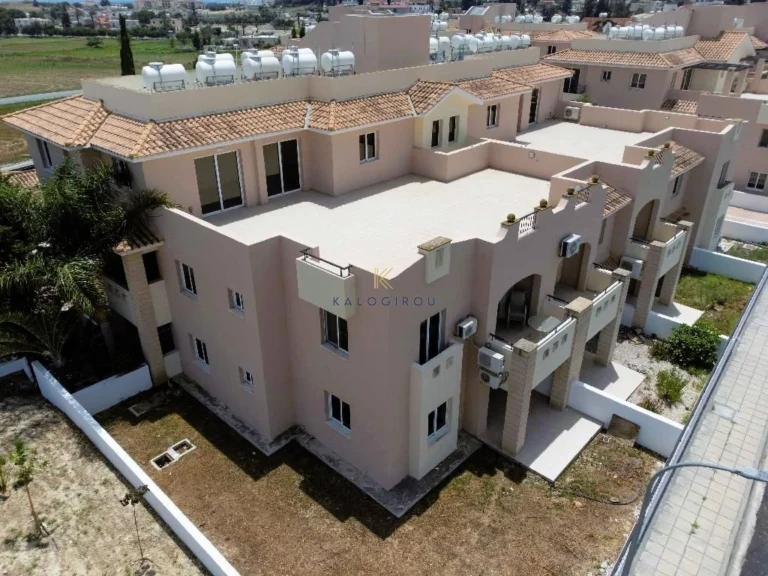 785m² Building for Sale in Tersefanou, Larnaca District