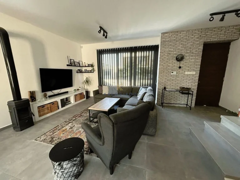 3 Bedroom House for Sale in Livadia Larnakas, Larnaca District