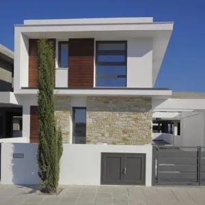 5 Bedroom House for Sale in Dhekelia, Larnaca District